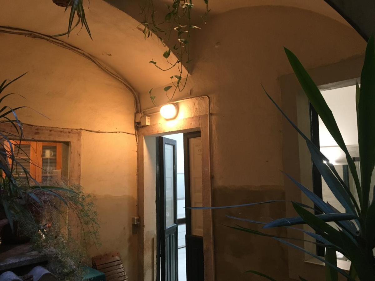 شقة La Casa Di Joant كاتانيا المظهر الخارجي الصورة